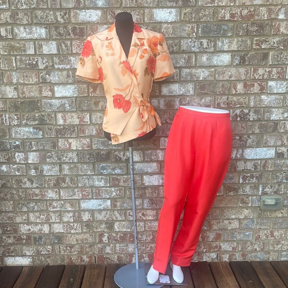 David Warren Women's Wrap-around Red and Orange Blouse with Tie and Pants Size 6